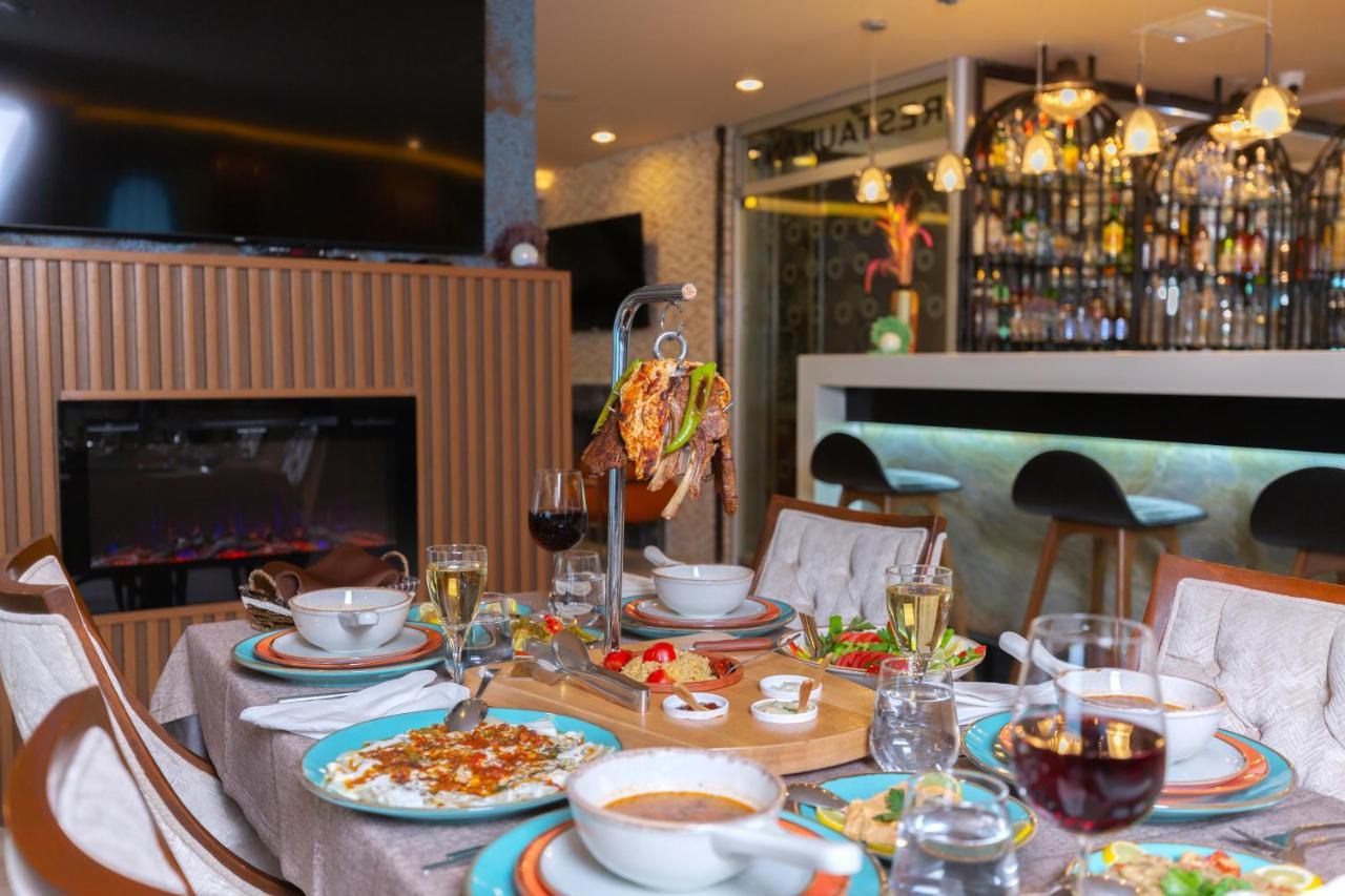 Grand Ani Hotel Kars Esterno foto