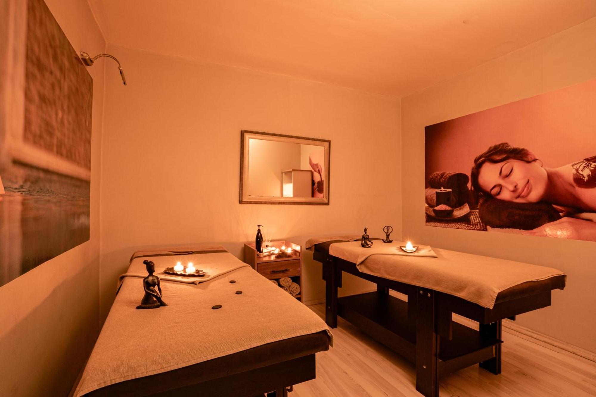 Grand Ani Hotel Kars Esterno foto