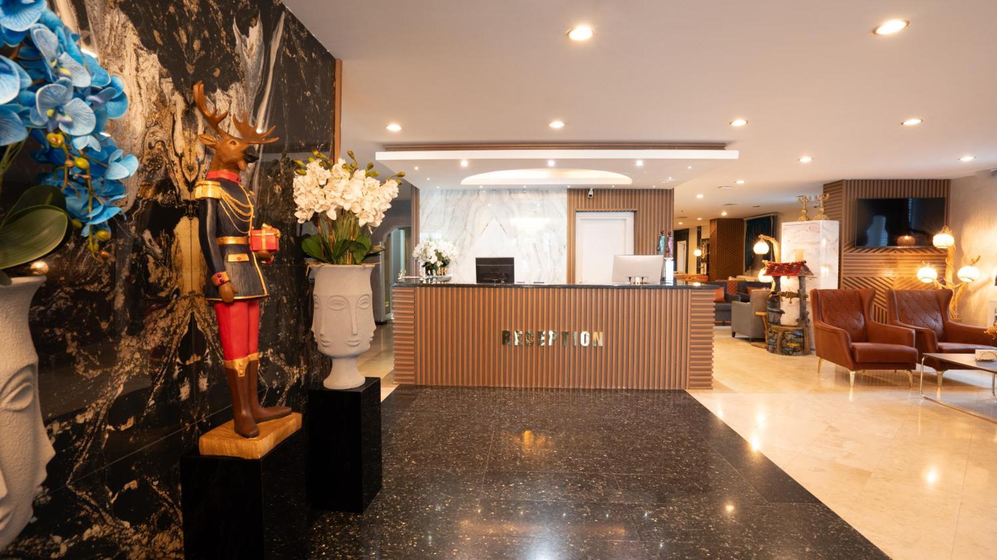 Grand Ani Hotel Kars Esterno foto