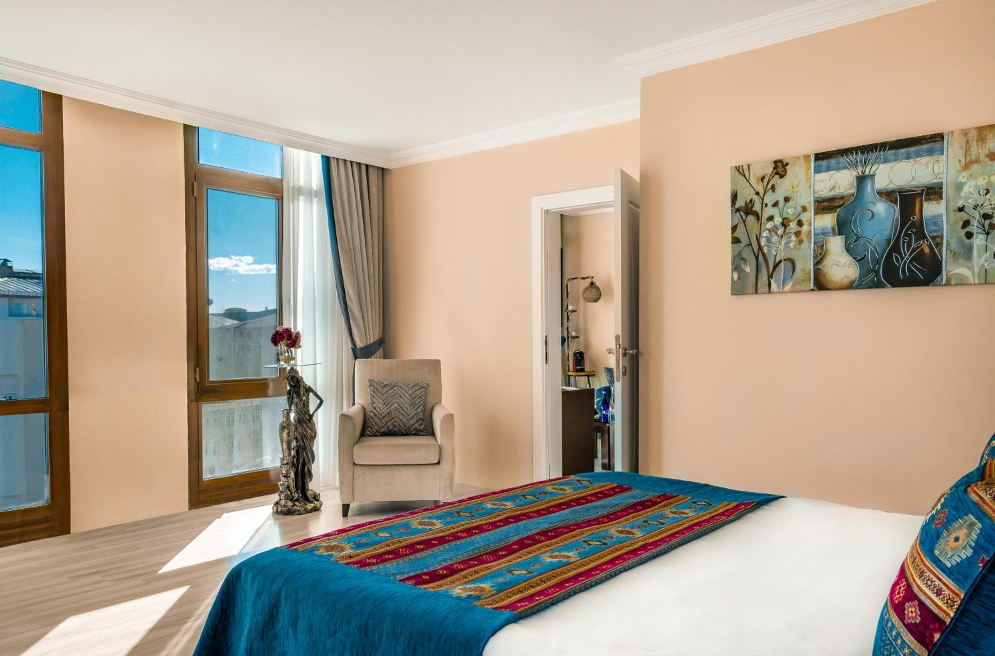 Grand Ani Hotel Kars Esterno foto