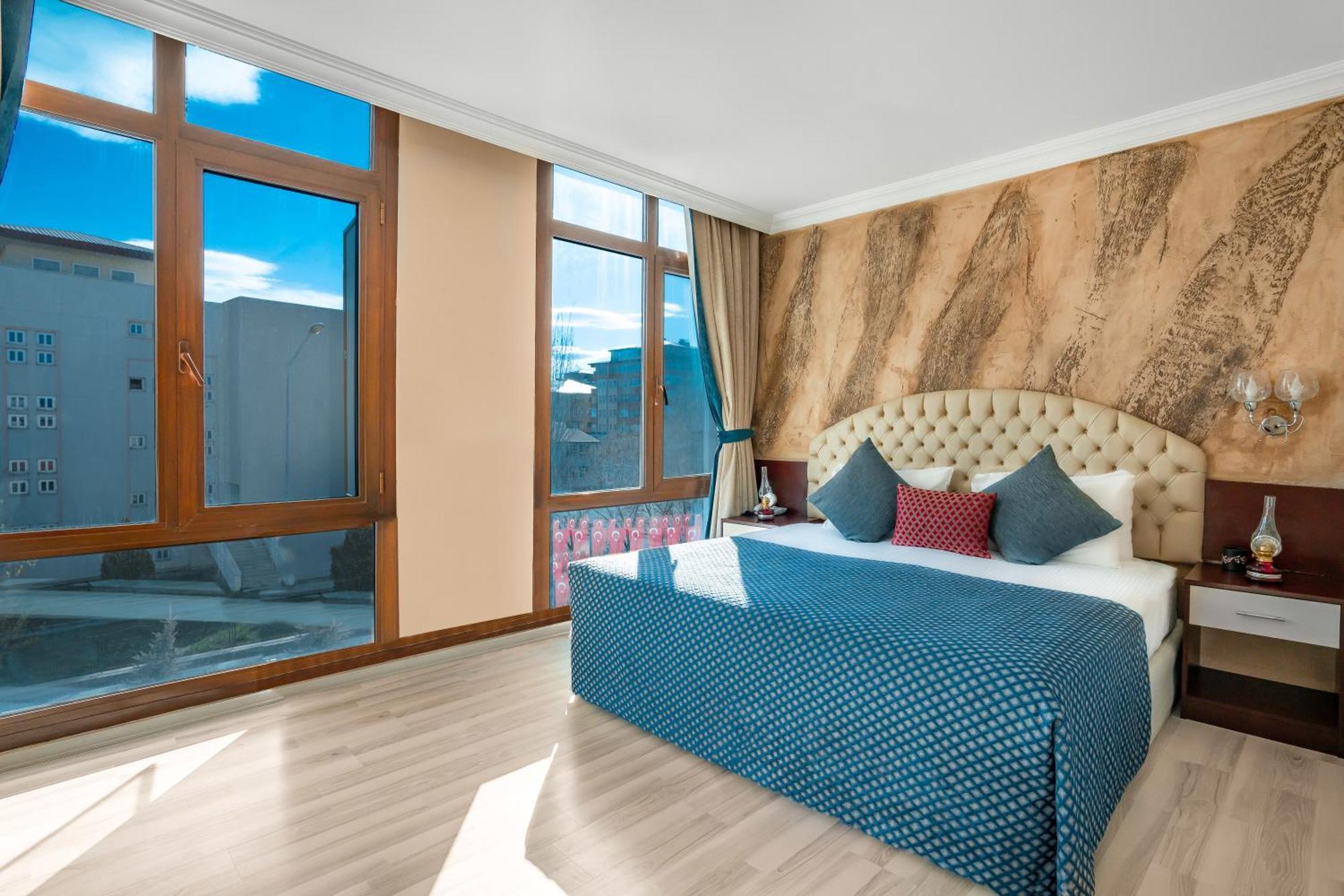 Grand Ani Hotel Kars Esterno foto